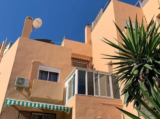 Cozy In Hills Fuengirola